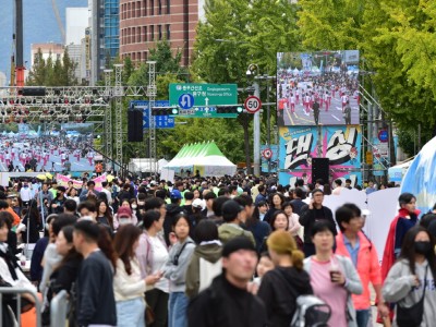 1년 내내 놀거리 가득, 축제 참여 에세이 온-오프라인 발간 노원구, 축제에 진심인 <노원을 걷다 2-축제>